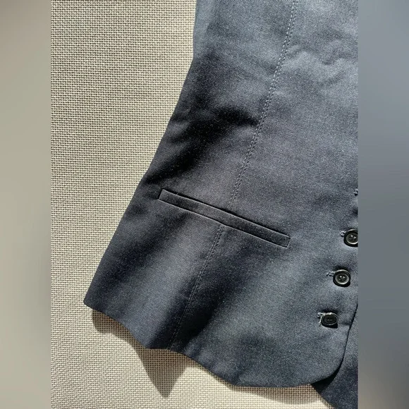 Zara Buttoned Vest Collection ZW - Picture 4 of 6